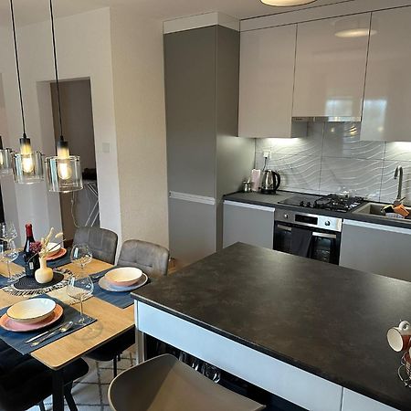 Spacious And Modern App With Big Terrace Malinska Buitenkant foto