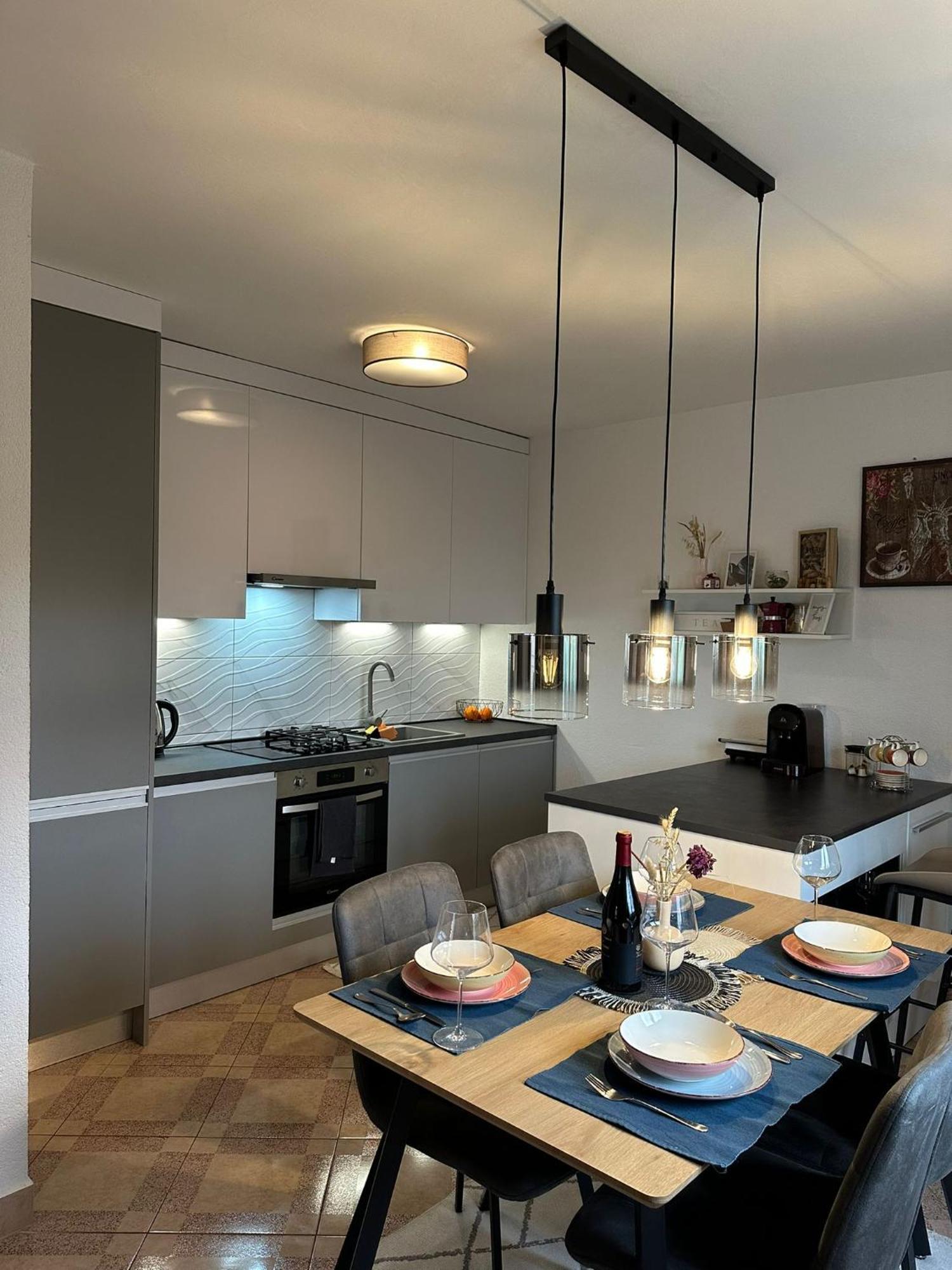 Spacious And Modern App With Big Terrace Malinska Buitenkant foto